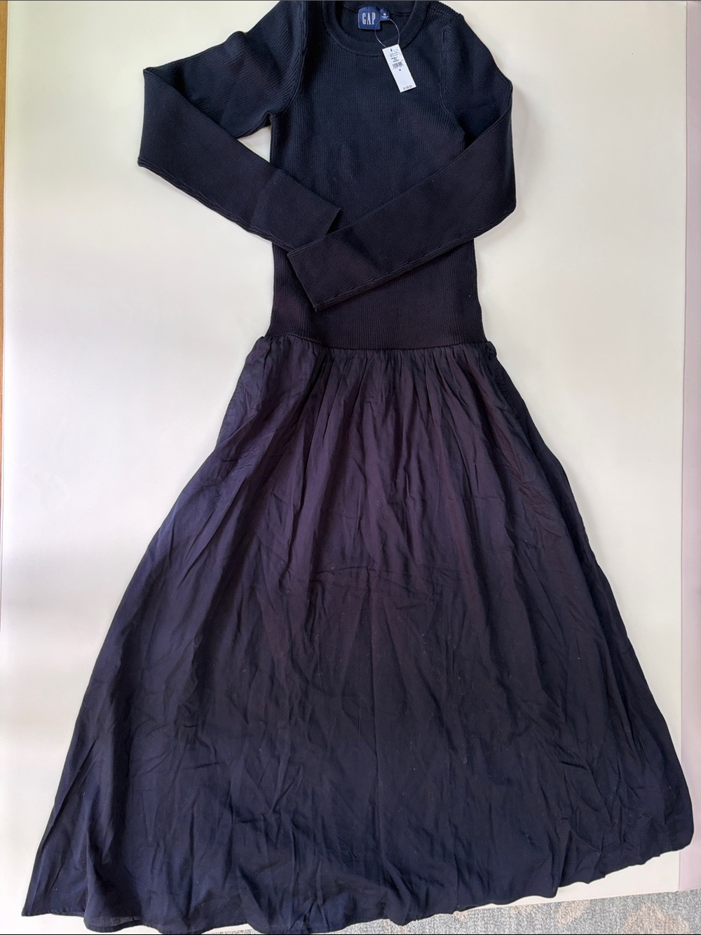 GAP Black Long-Sleeve Ribbed Bodice Maxi Dress